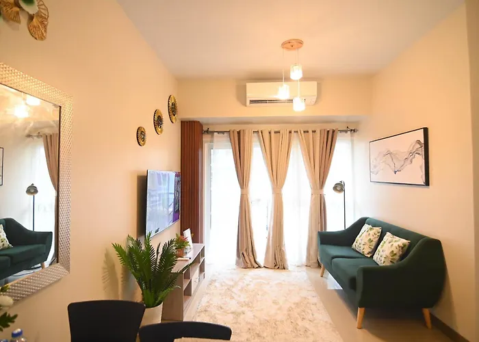 Aparthotel Kuya Awens Staycation 4*