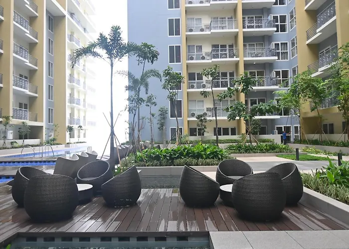 Kuya Awens Staycation Aparthotel